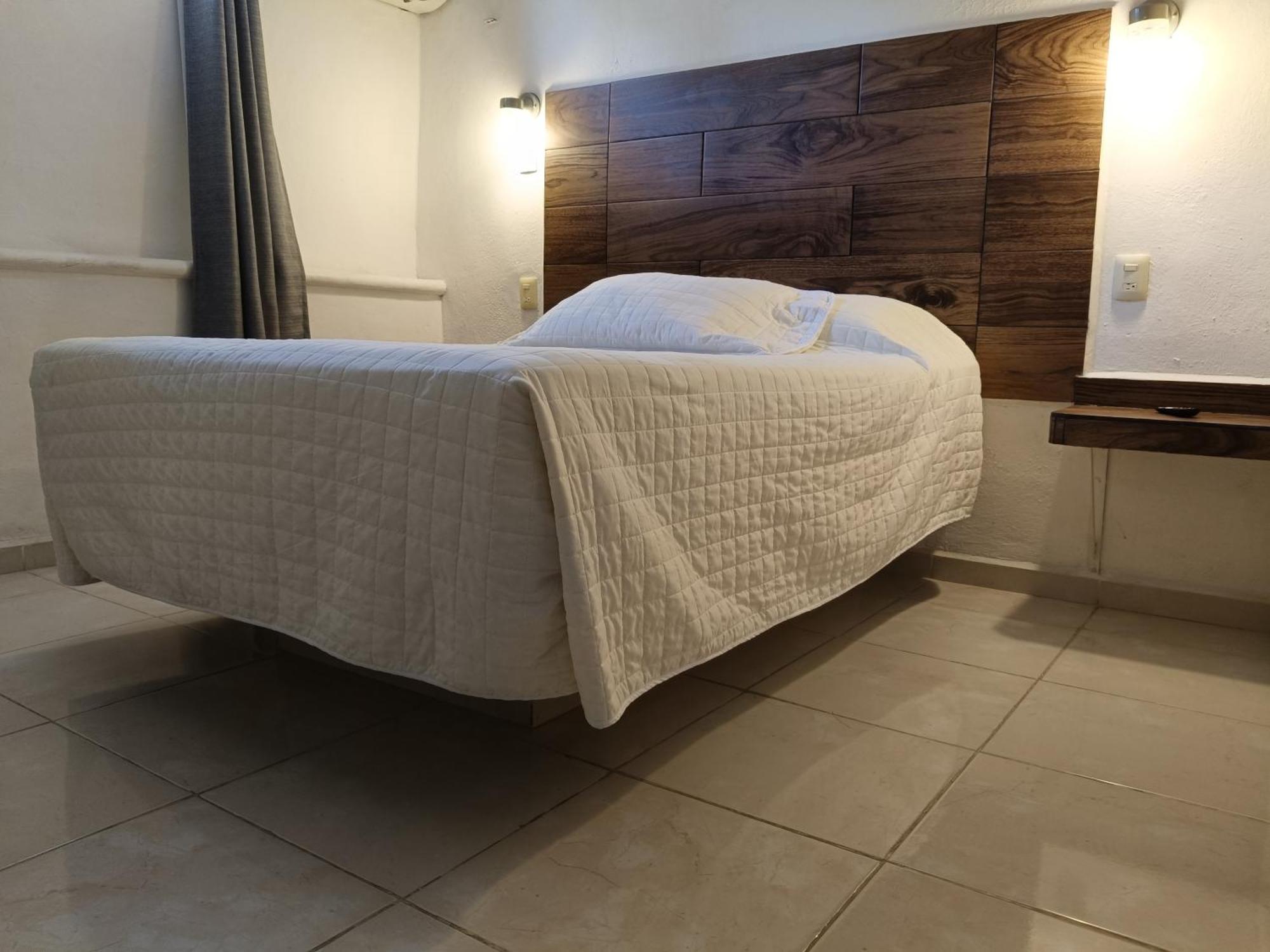 Hotel Rath 2*