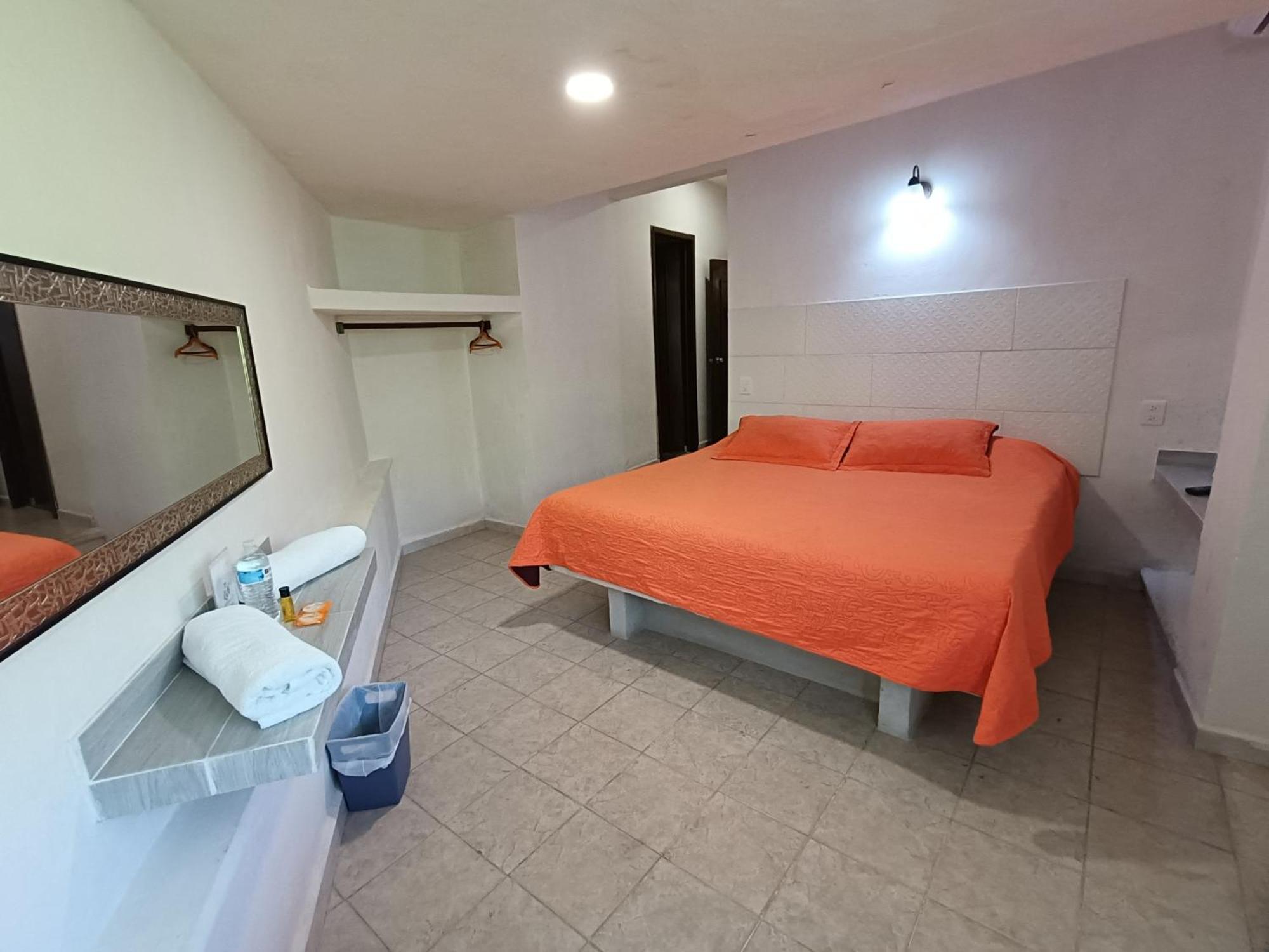 Rath Hotel
